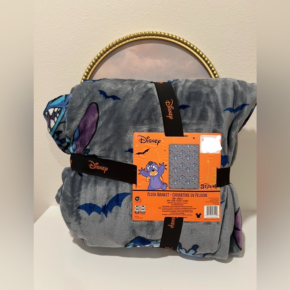 Disney Stitch Halloween Twin Blanket